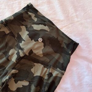 Camo Align High Rise Pant (leggings) with pockets